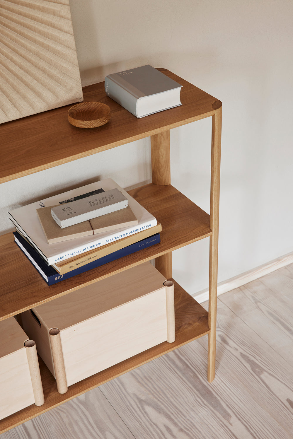 Pillar Storage Box