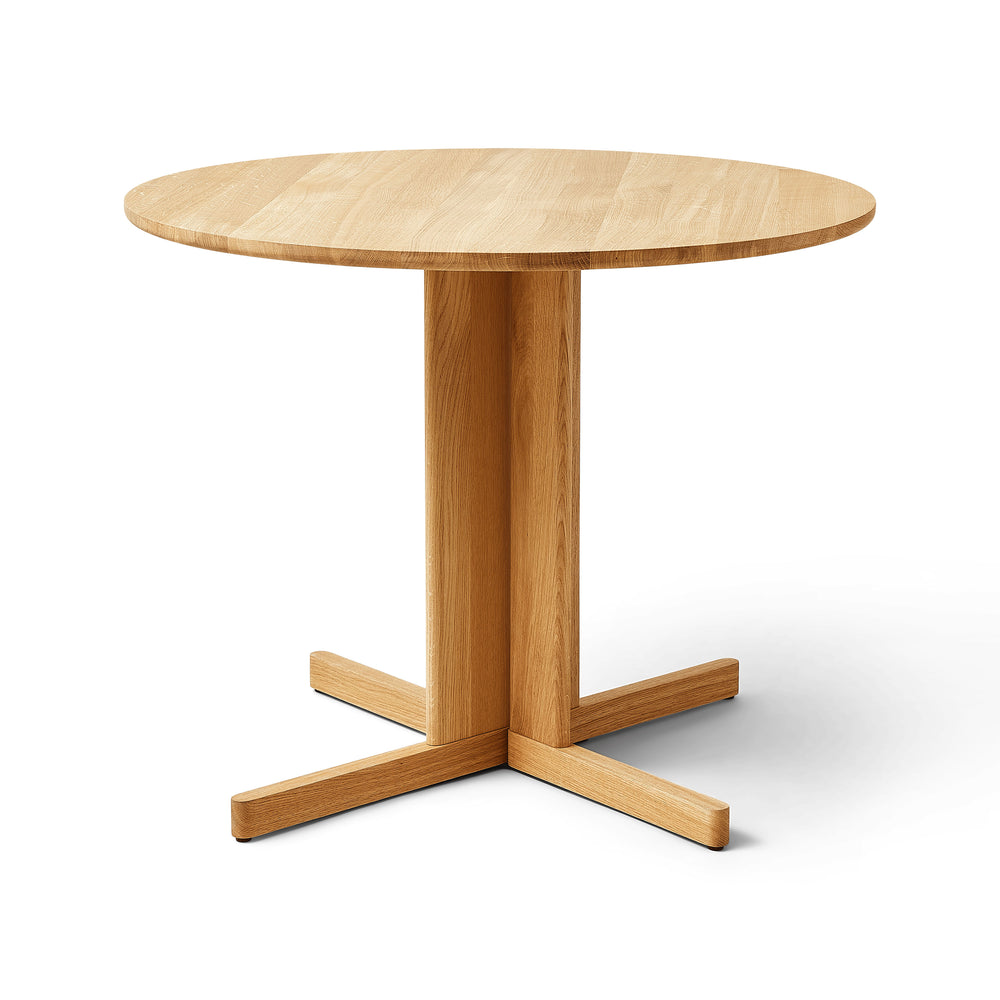 Trefoil Round Dining Table with 4 Legs