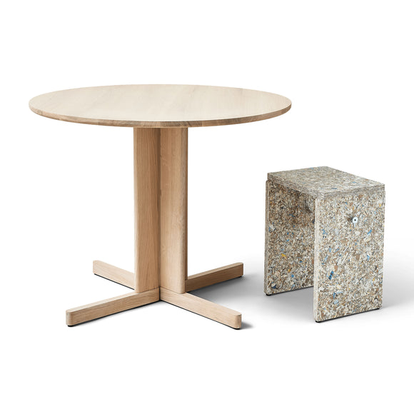 Trefoil Round Dining Table with 4 Legs