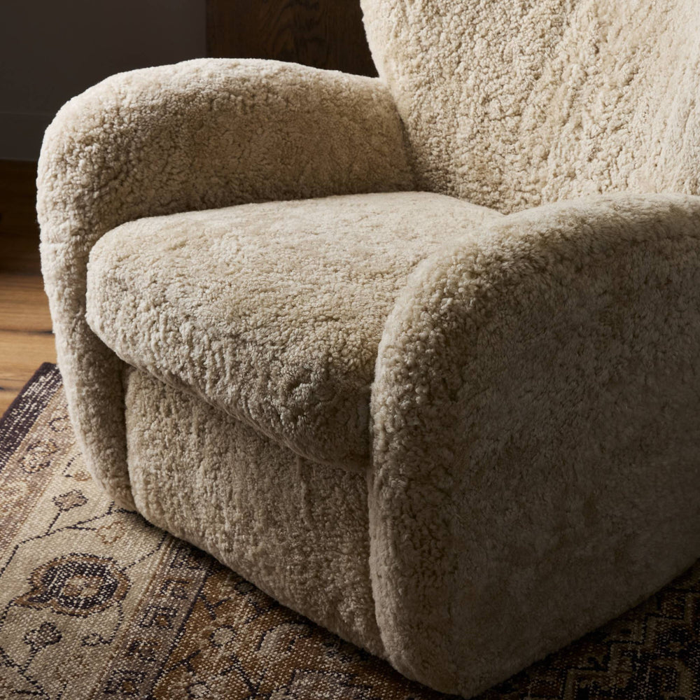 Amelie Lounge Chair