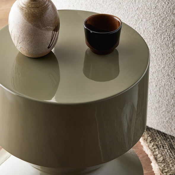 Ara End Table