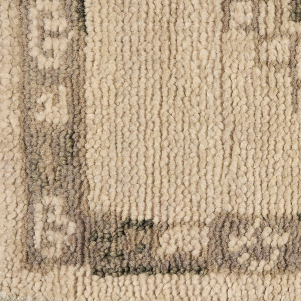 Astana Runner