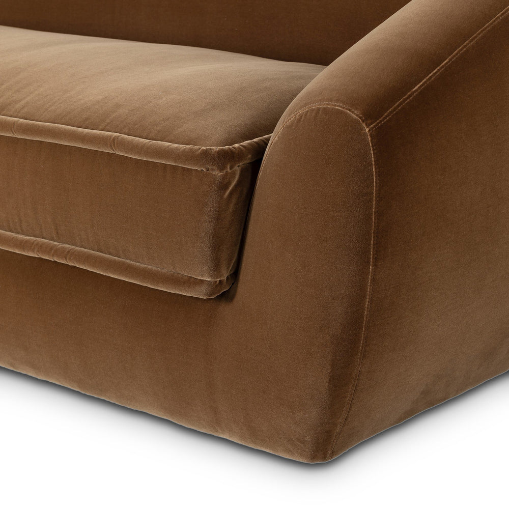 Chantal Sofa