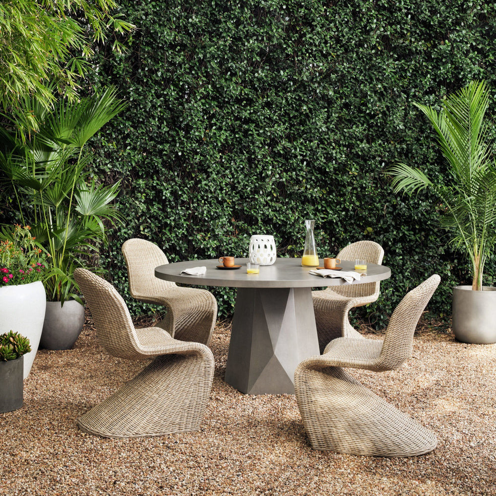 Ivan Outdoor Round Planter