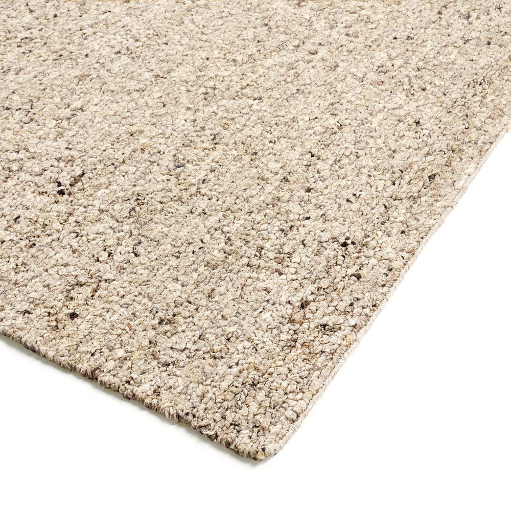 Joelle Rug