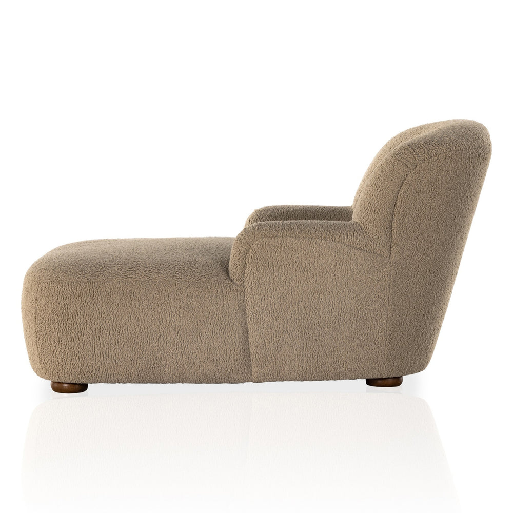 Kadon Chaise Lounge