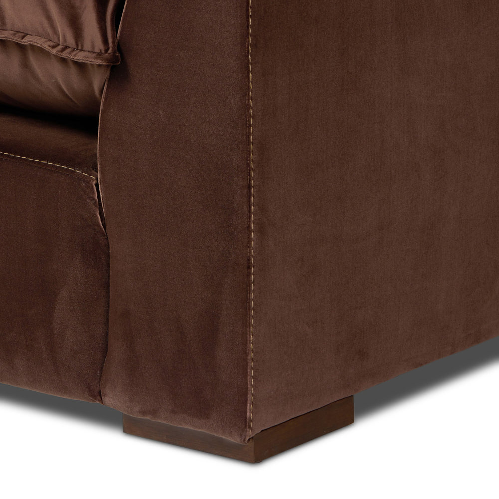 Kosa Sofa