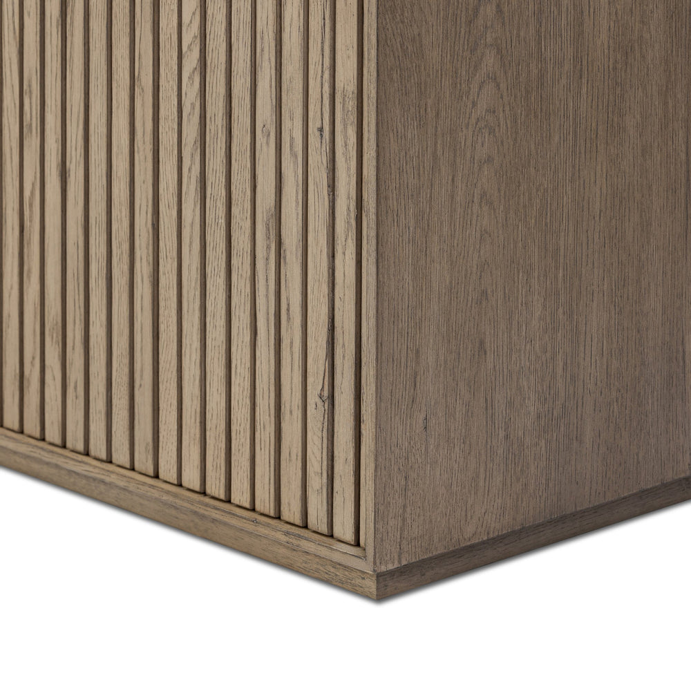 Leo Media Console