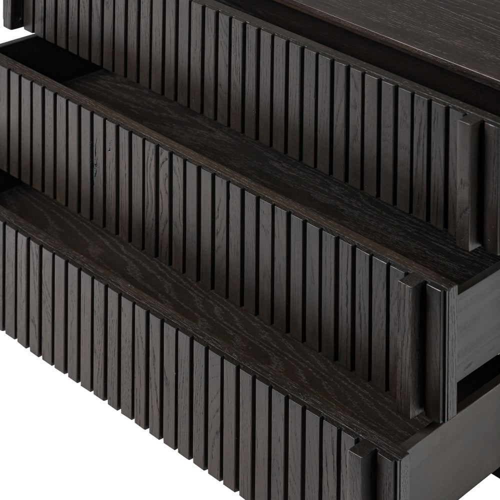 Leo Nightstand