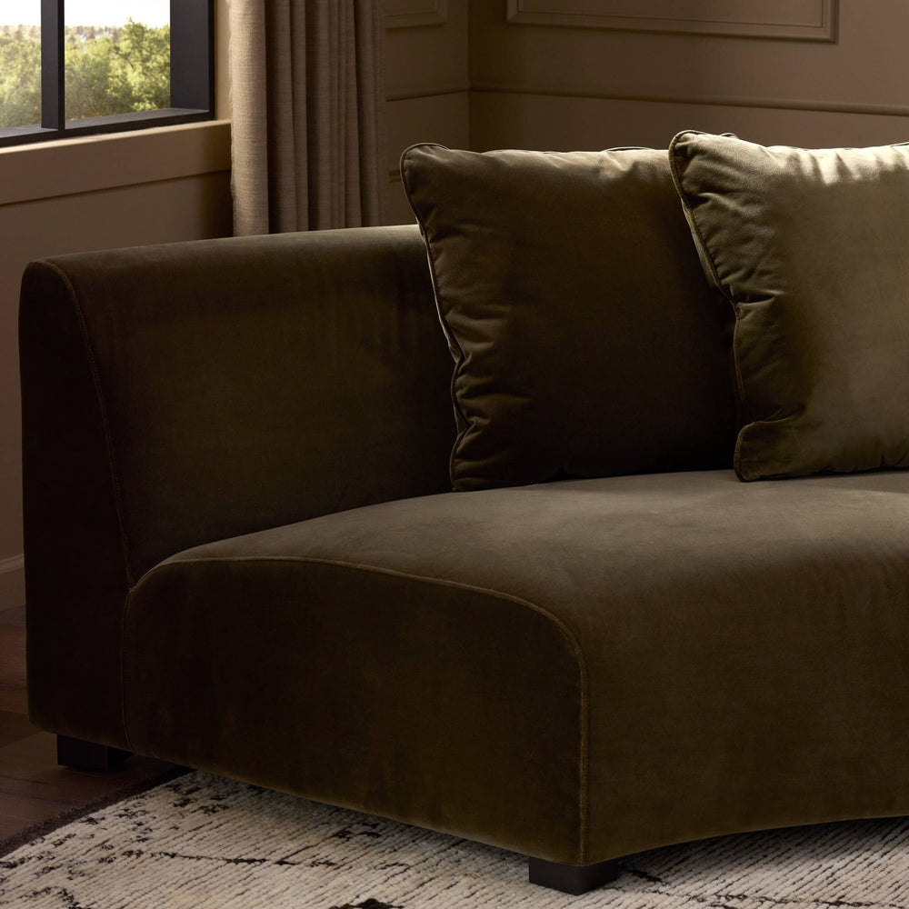 Liam 2-Piece Sectional Sofa