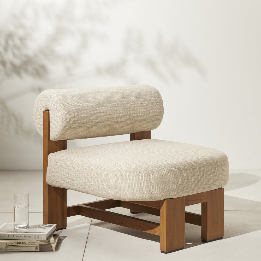 Malta Outdoor Lounge Chair
