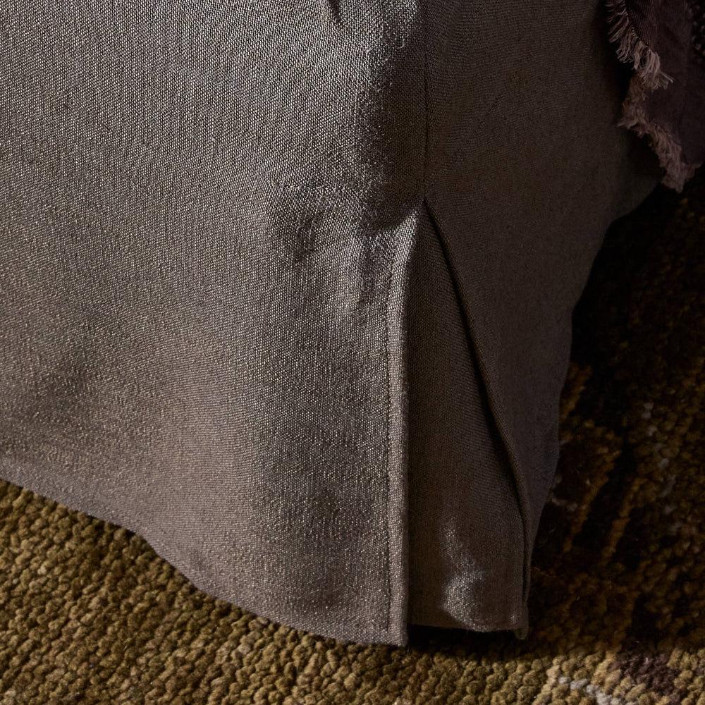 Oasley Slipcover Bed