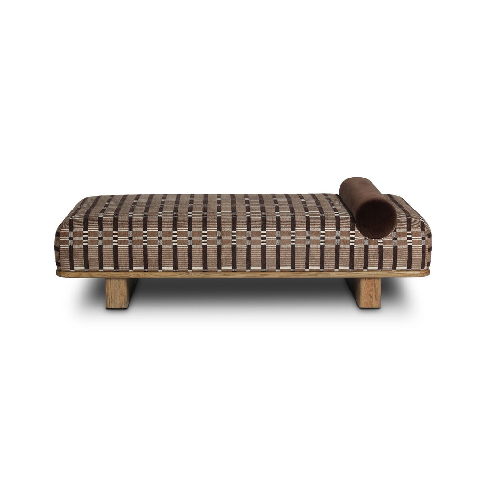 Teia Chaise Lounge