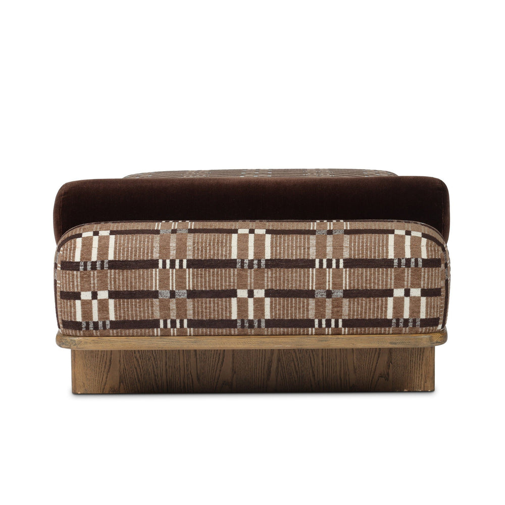 Teia Chaise Lounge