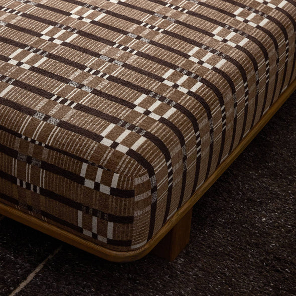 Teia Chaise Lounge