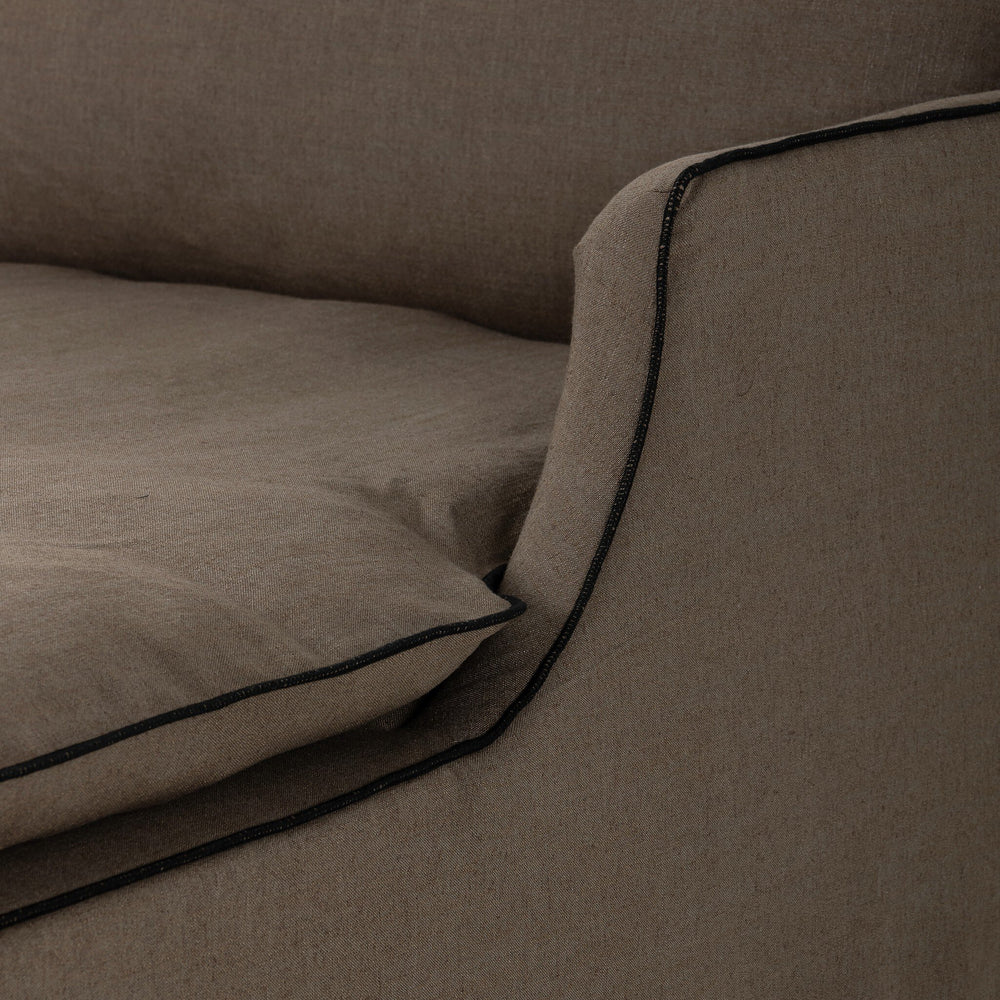 Yates Chaise Lounge