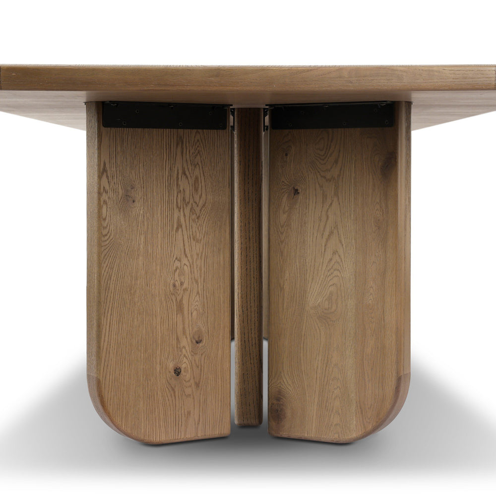 Baloro Dining Table