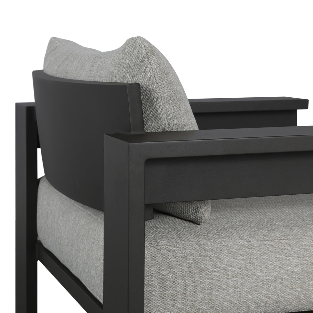 Hyder Outdoor Lounge Chair