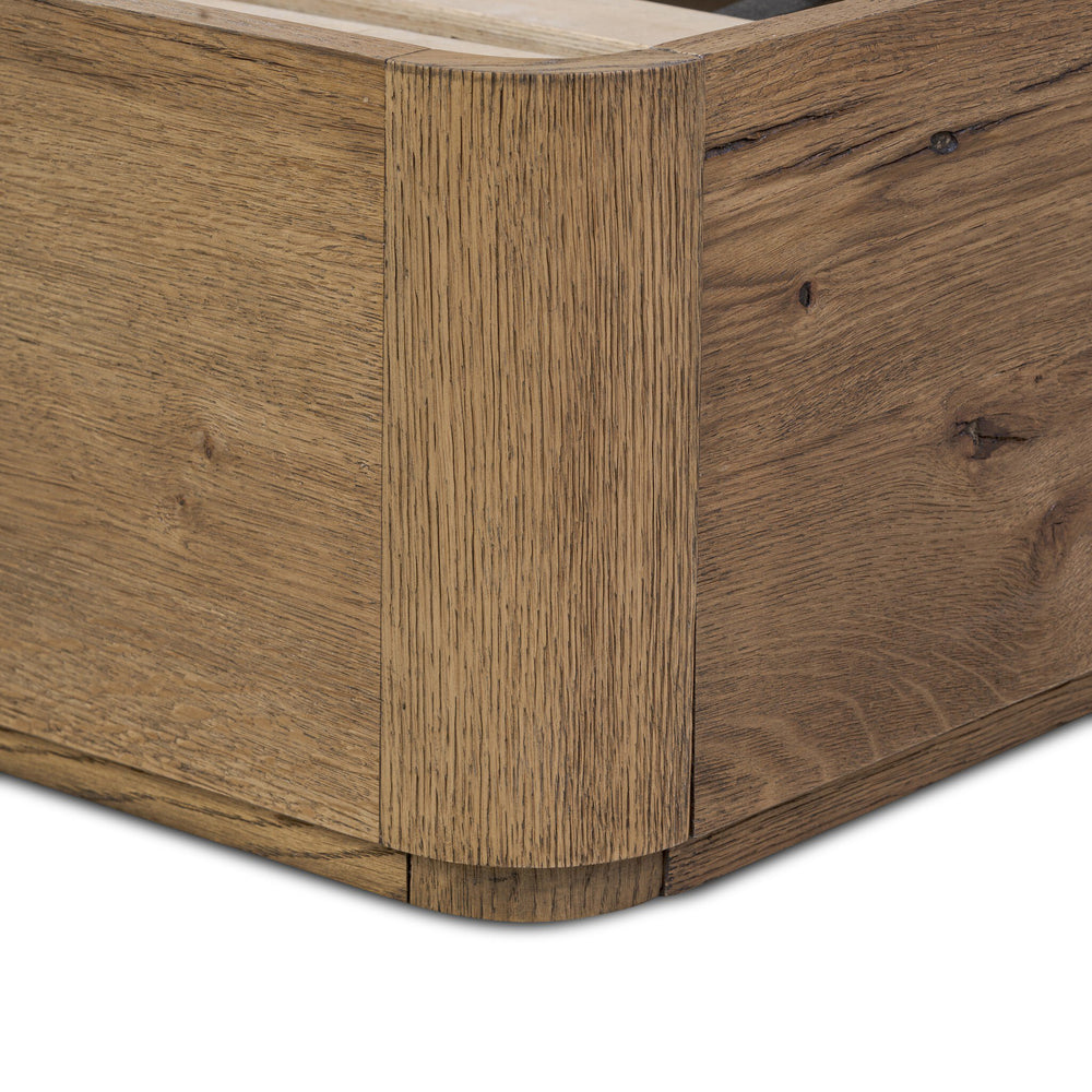 Maeve Bed