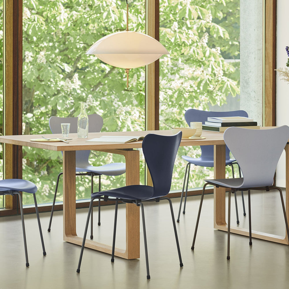 Clam Pendant Light