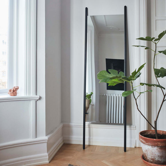 Georg Mirror