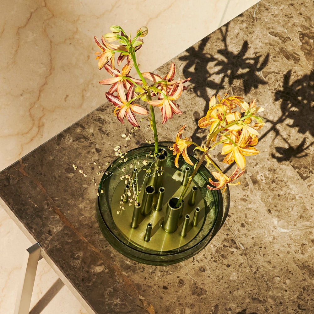 Ikeru Vase