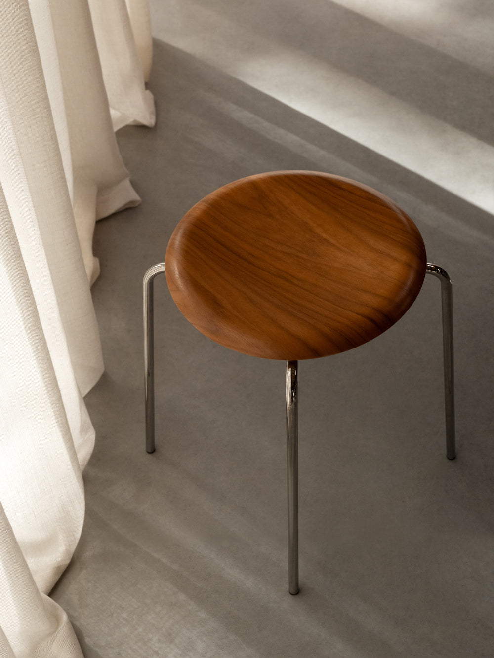 Low Dot Stool