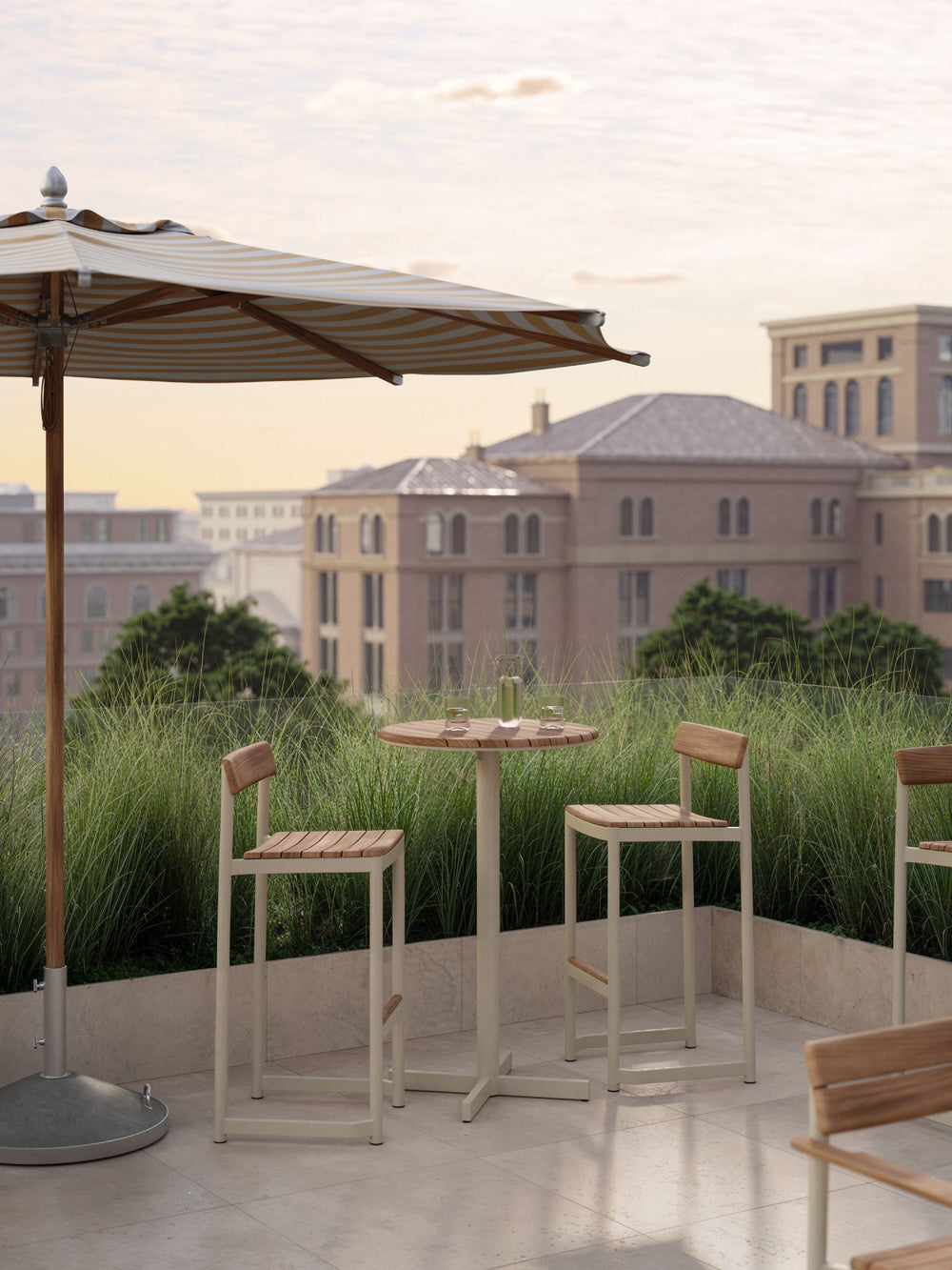 Pelagus Outdoor Cafe Table