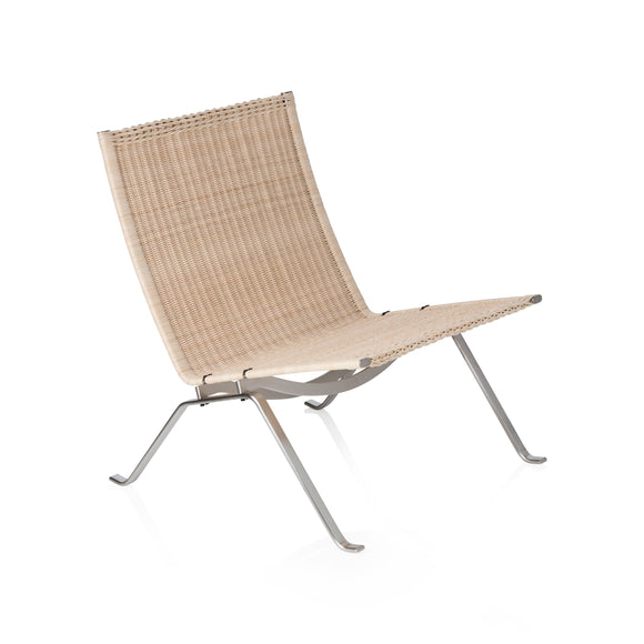 PK22 Wicker Lounge Chair