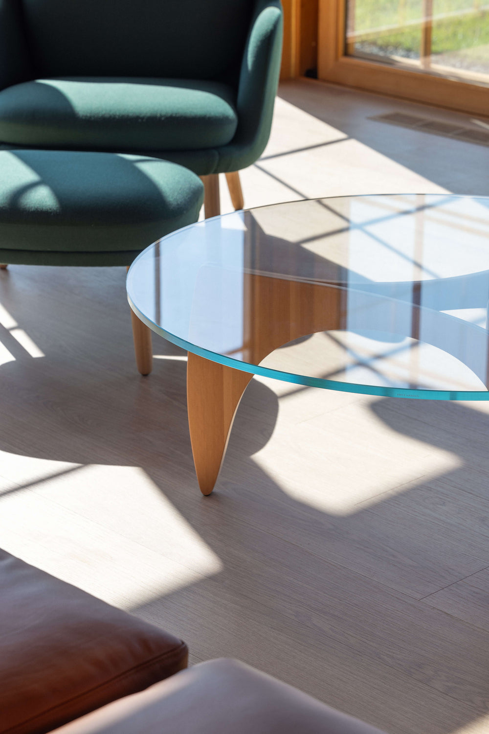 PK60 Round Coffee Table