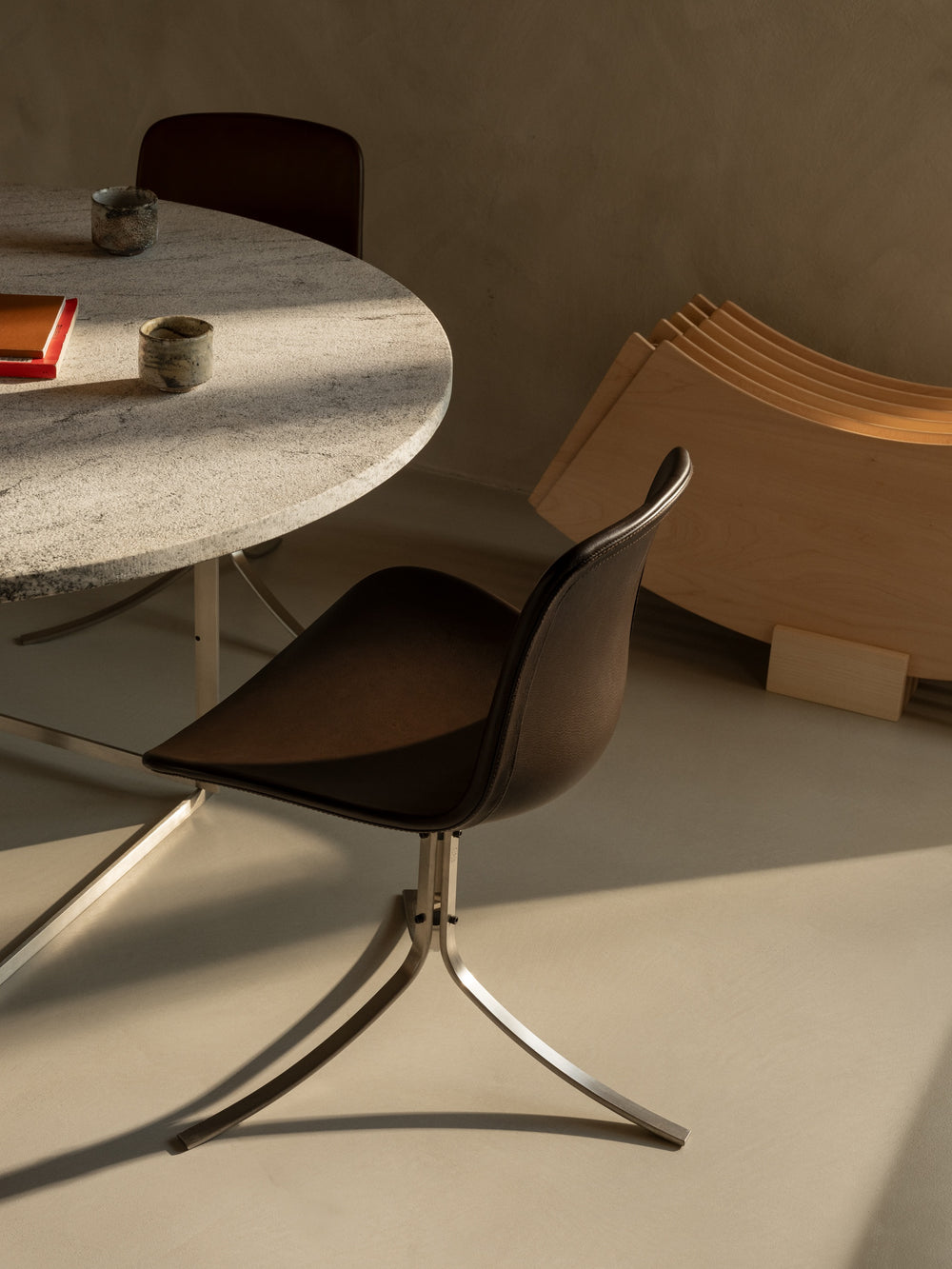 PK9 Leather Dining Chair