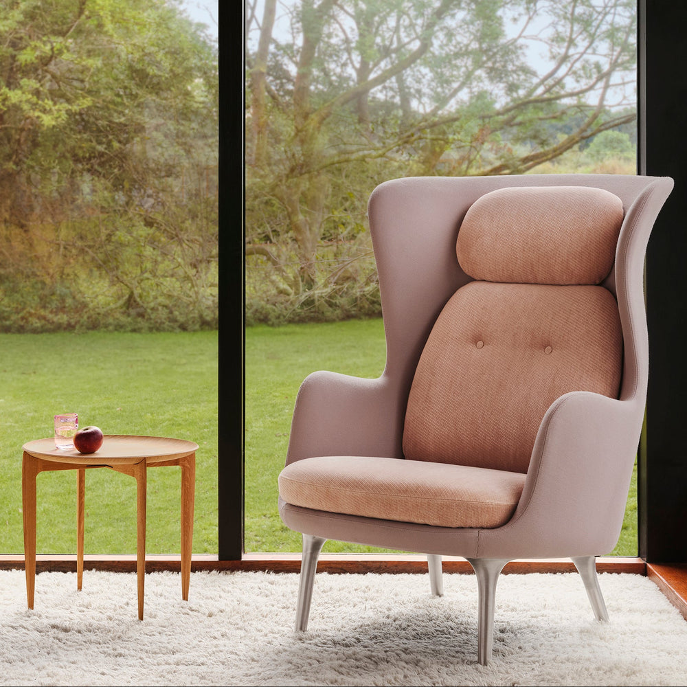 Ro Lounge Chair