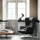 Ro Lounge Chair