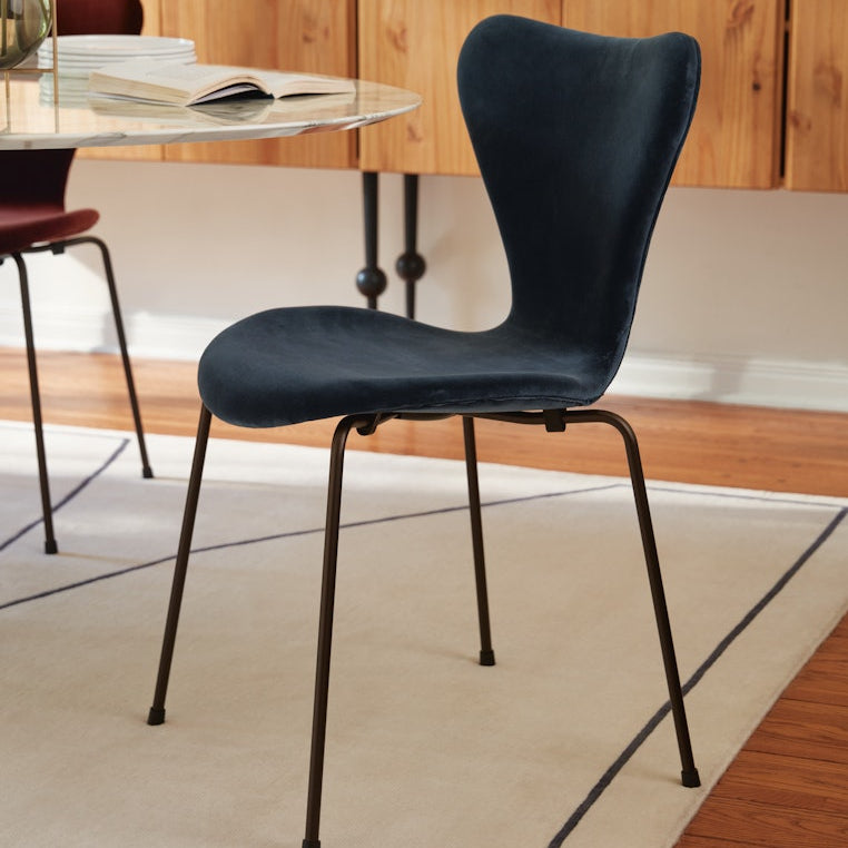 Series 7 Upholstered Chair