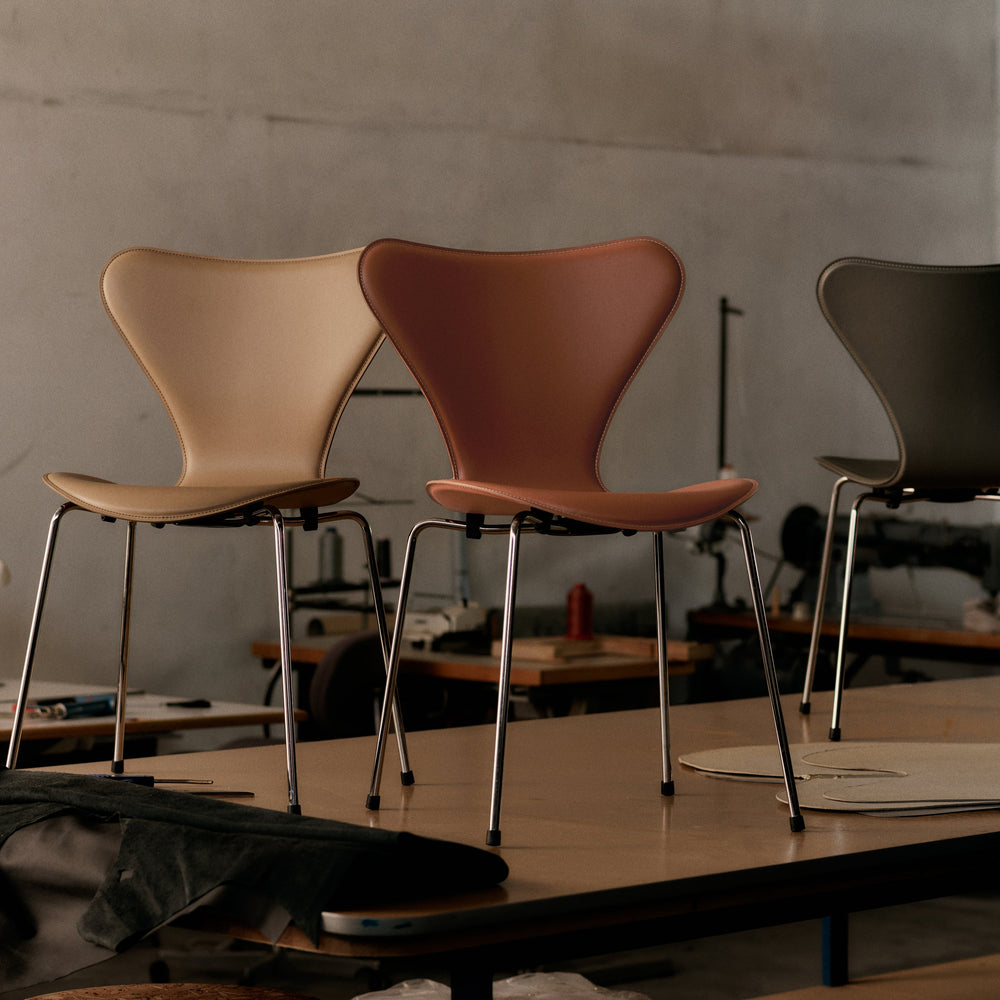 Series 7 Tailored Chair
