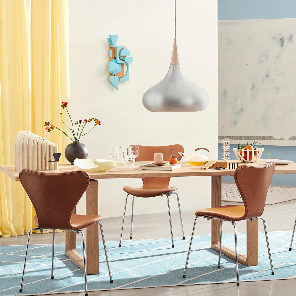 Series 7 Tailored Chair