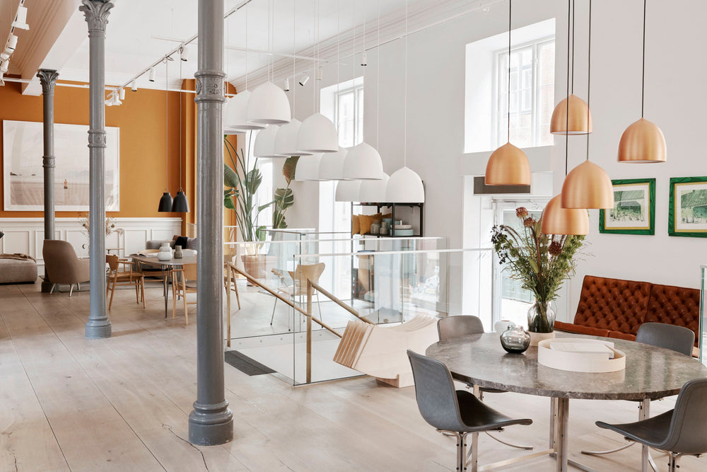 Suspence Pendant Light