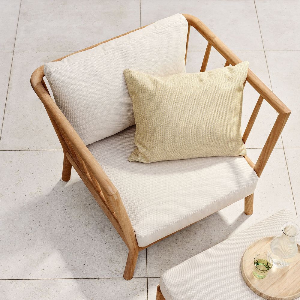 Tradition Outdoor Lounge Chair