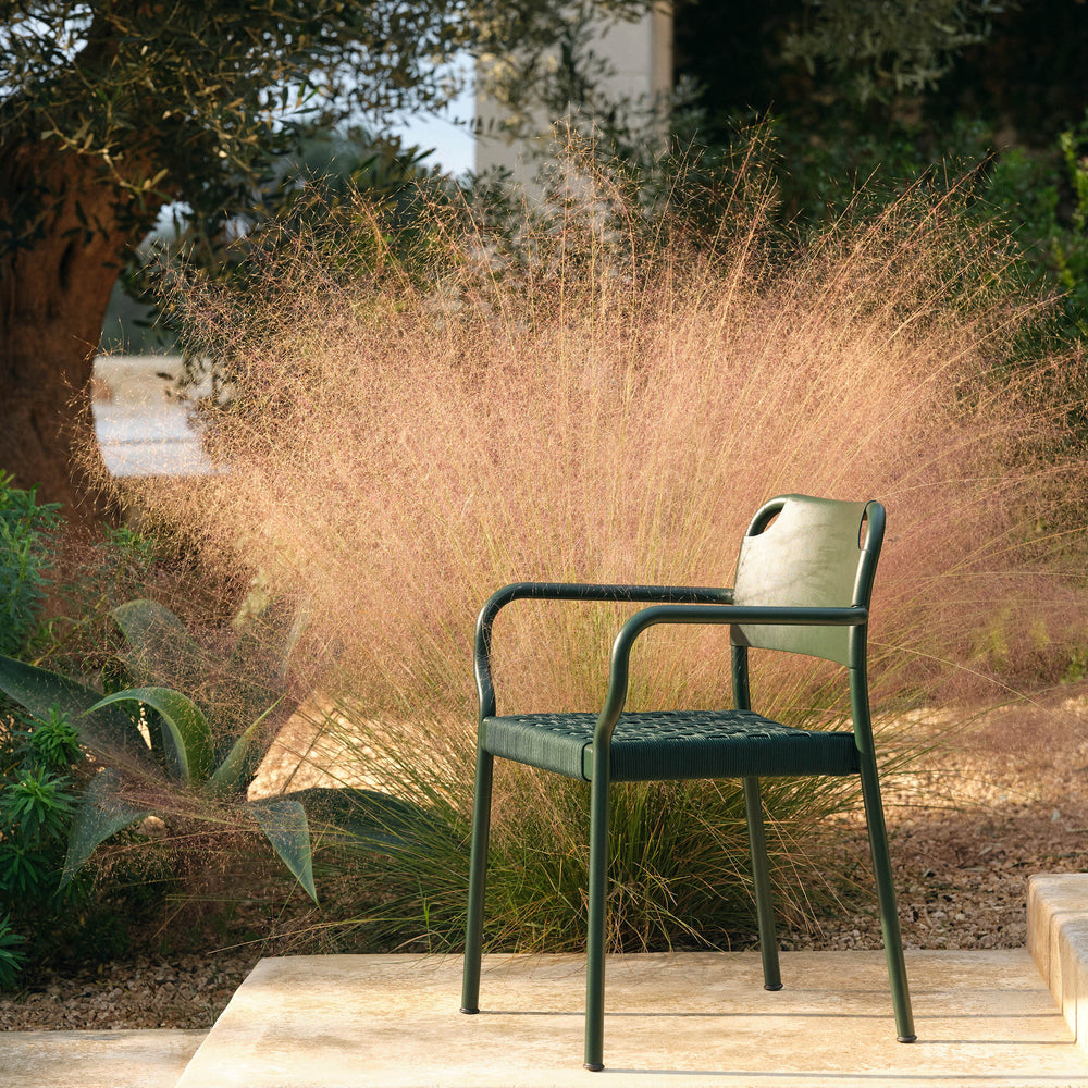 Vind Outdoor Dining Armchair