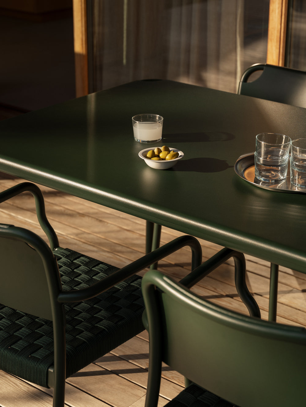 Vind Outdoor Dining Armchair