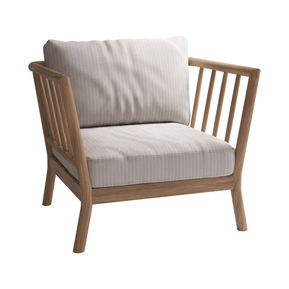 Tradition Outdoor Lounge Chair