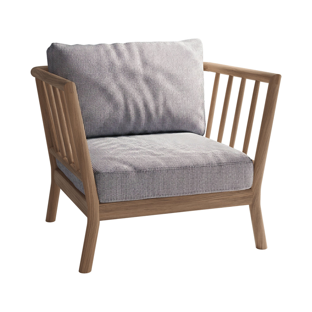 Tradition Outdoor Lounge Chair