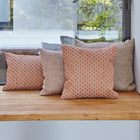 Espacio Raw Pillow