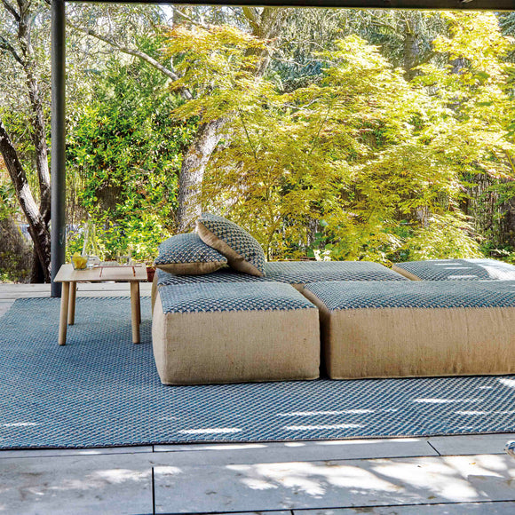 Espacio Raw Rug