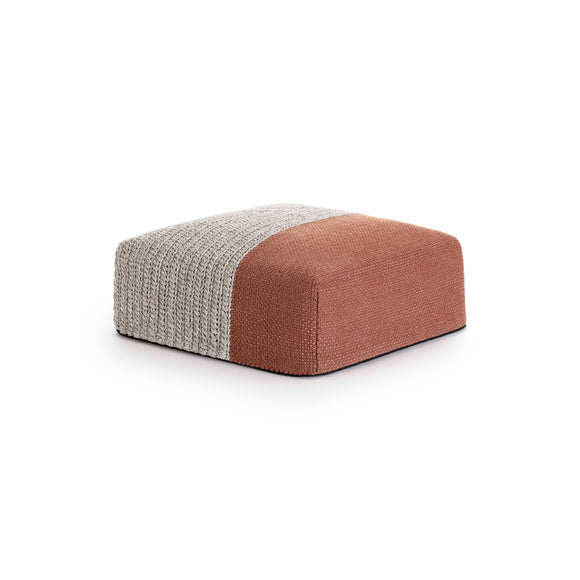 Mangas Outdoor Pouf