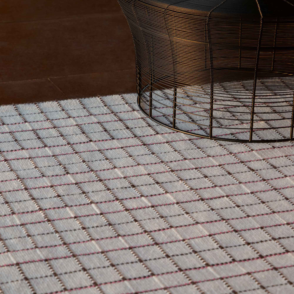 Reti Outdoor Rug