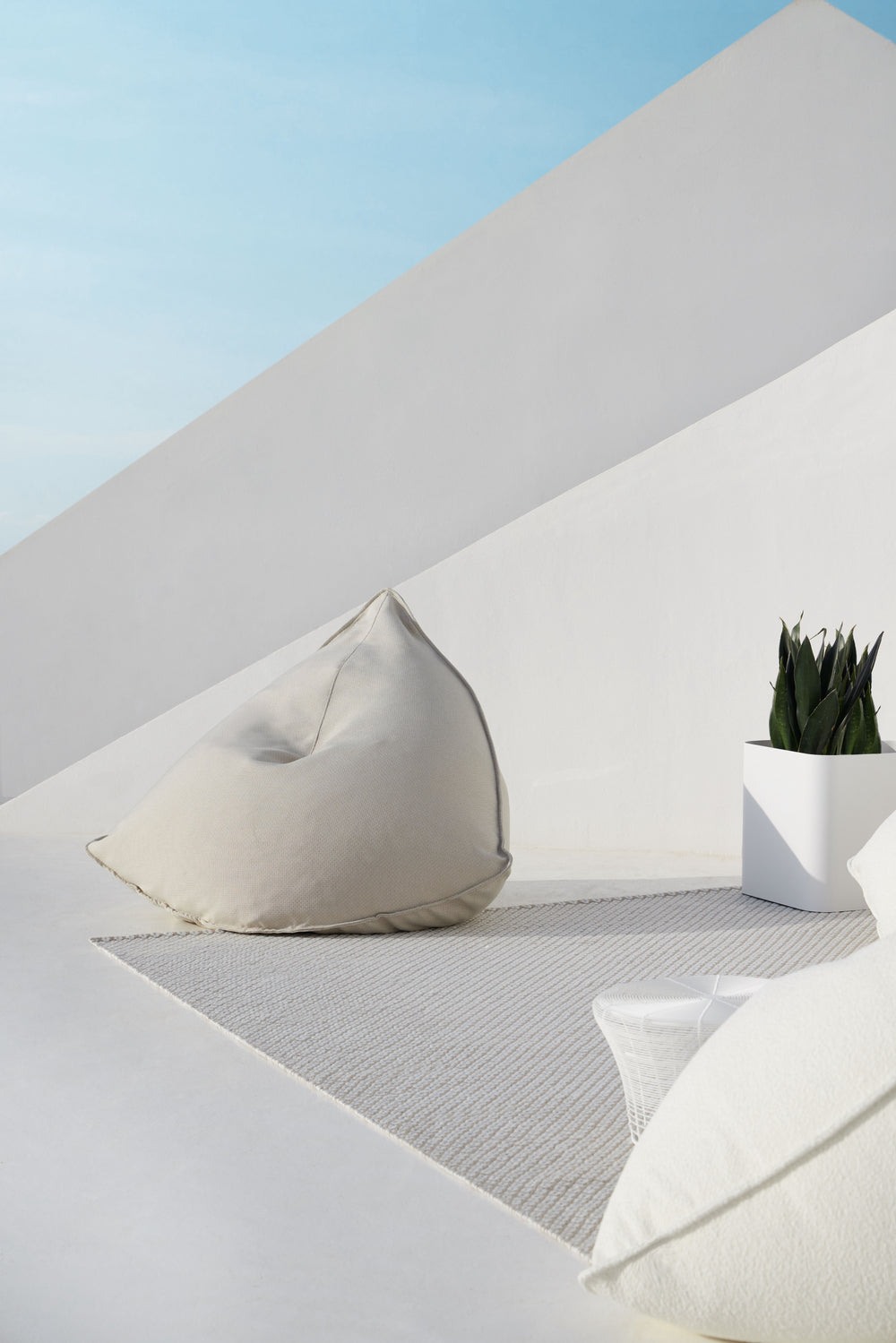 Sail Pouf Ottoman