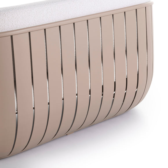 Arena Outdoor 2-Seater Sofa