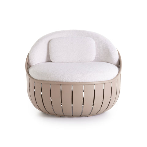 Arena Outdoor Lounge Chair