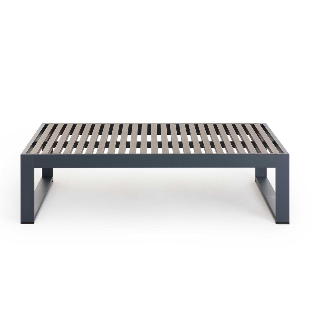DNA Outdoor Coffee Table